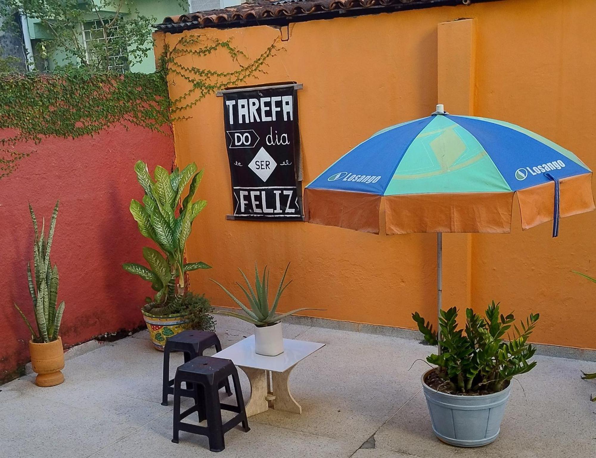 Perto Do Aeroporto De Salvador - Dona Pitanga Hostel Lauro de Freitas Exterior photo